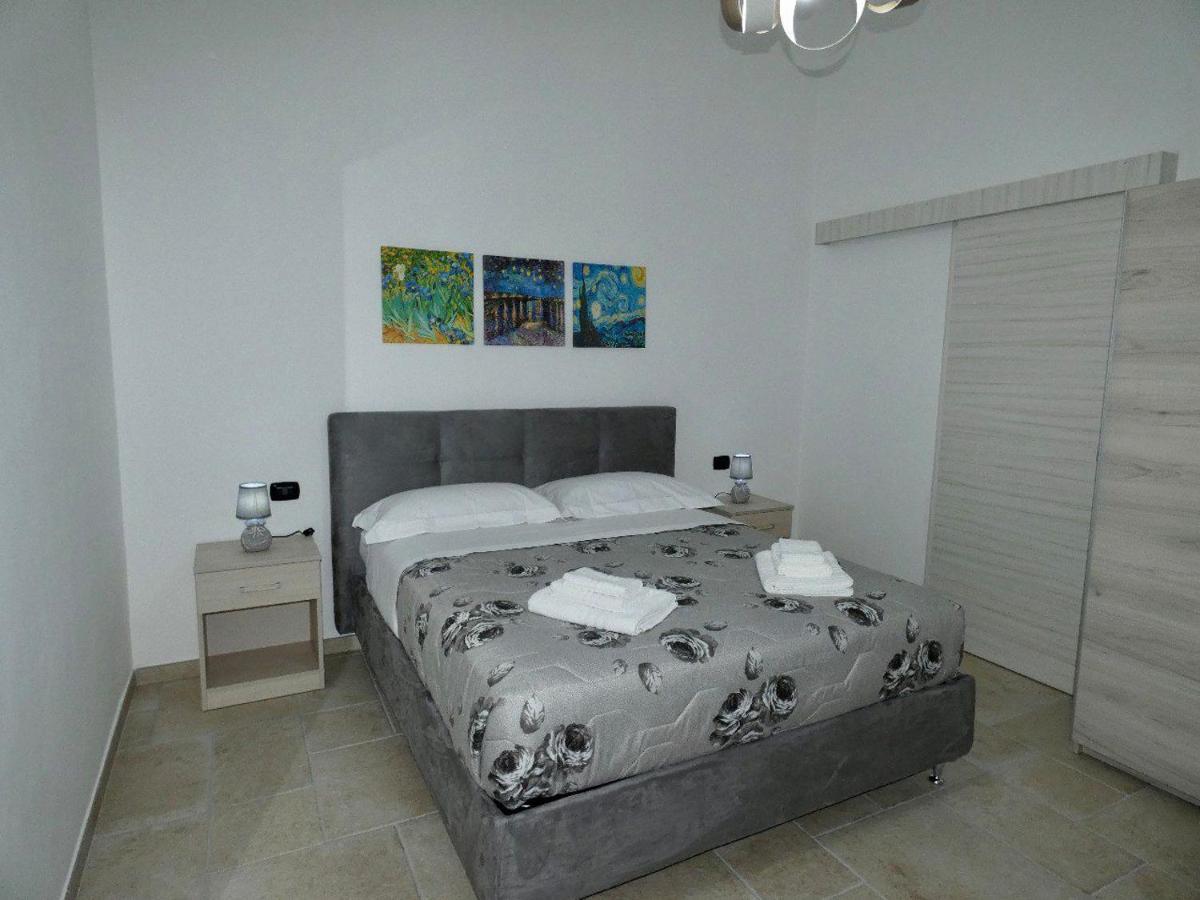 B&B La Piazzetta Fragagnano Exterior foto